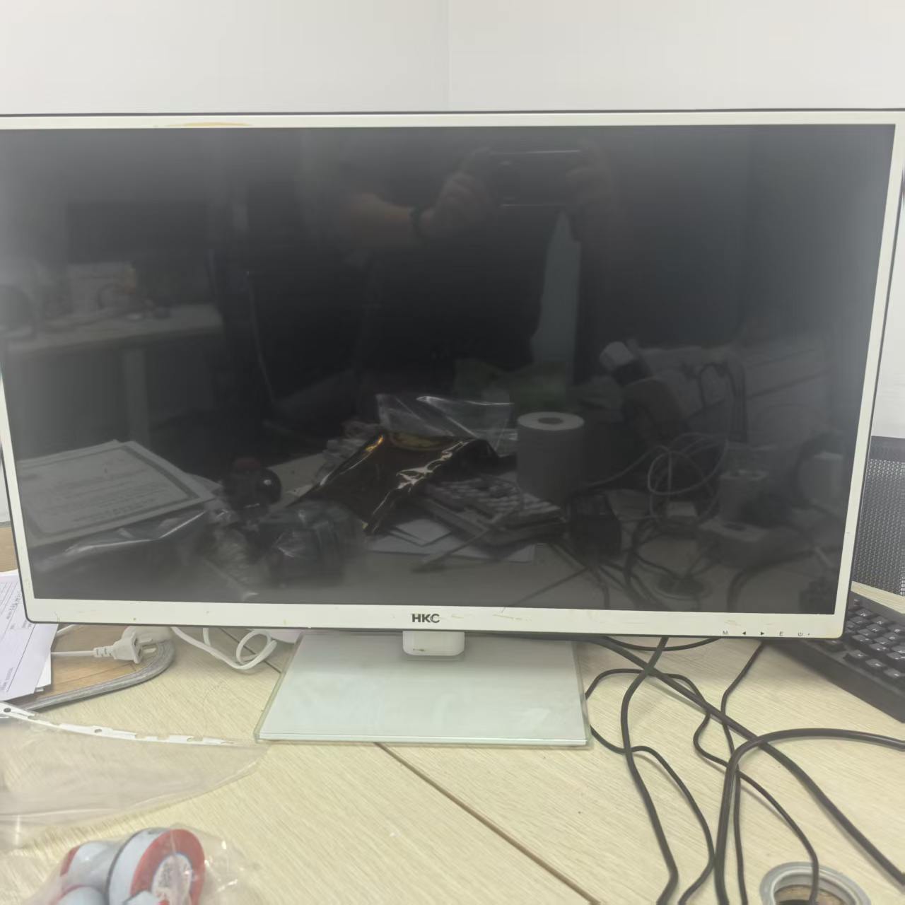 HKC 超大显示器 27寸以上